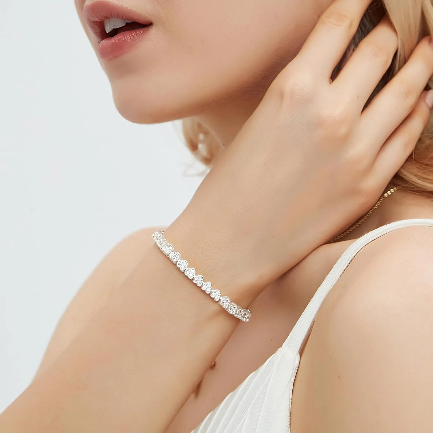 14K Gold Rose Gold White Gold Plated Cubic Zirconia Tennis Bracelet for Women Heart Shape CZ Adjustable Tennis Bracelet Fashion Jewelry Gifts for Women Girls
