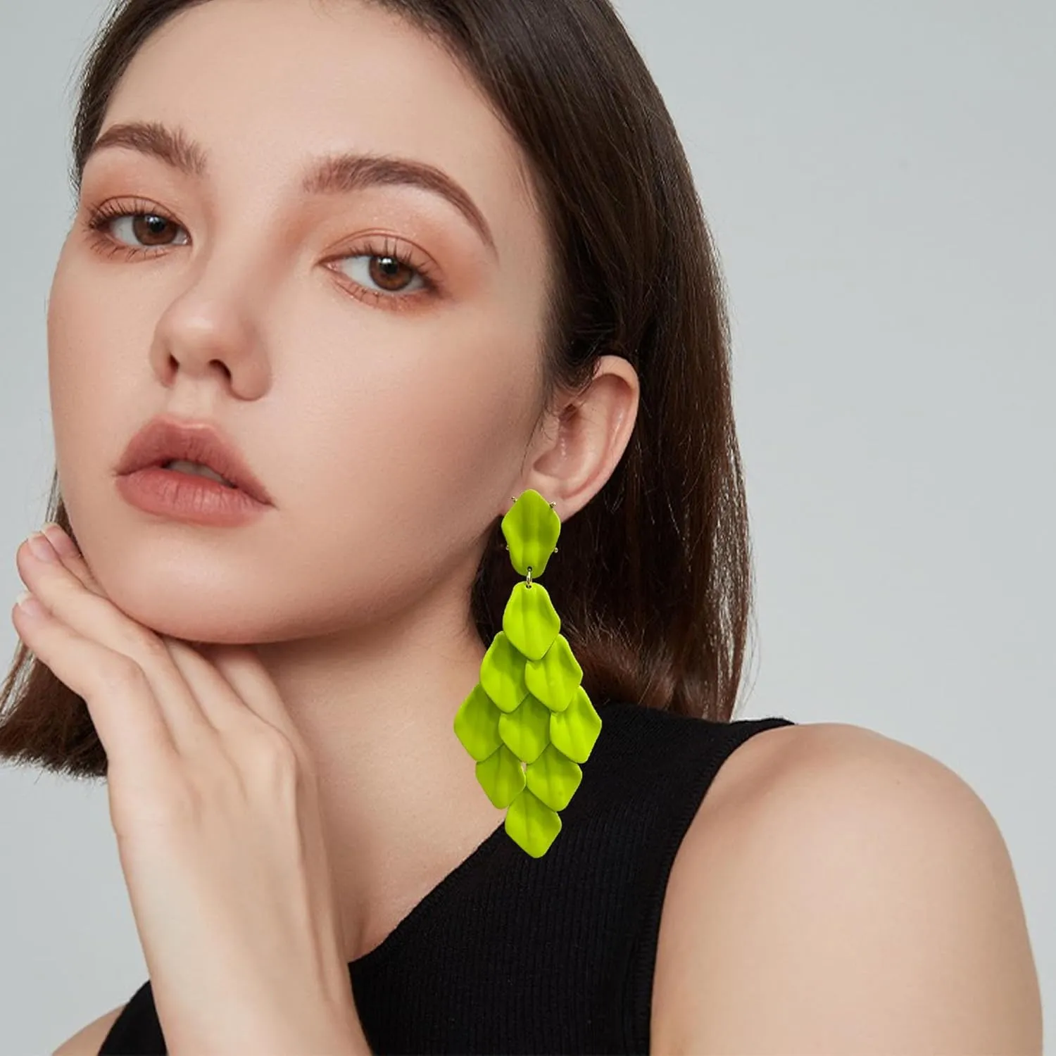Acrylic Rose Petal Tassel Drop Dangle Earrings Bohemian Long Layer Flower Statement Earrings for Women Gifts
