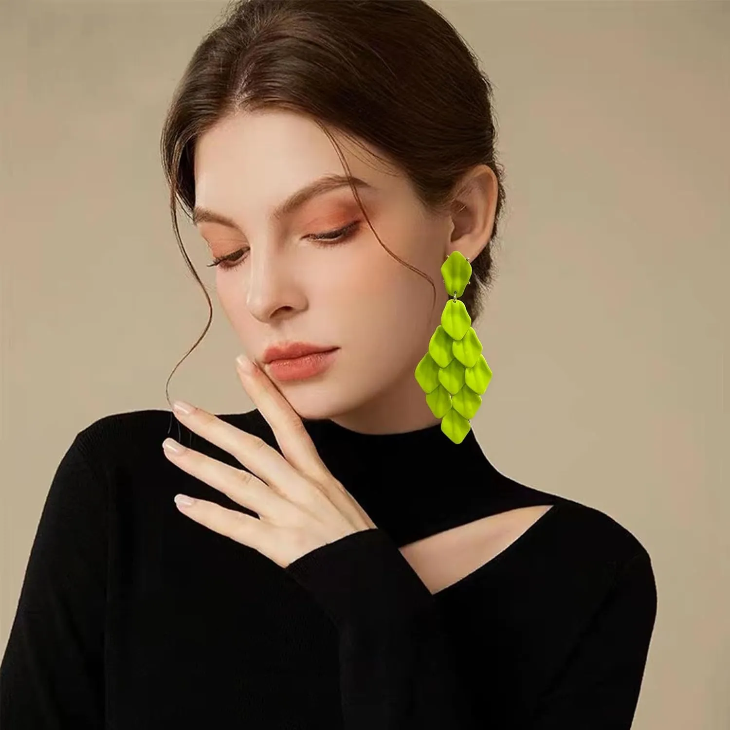 Acrylic Rose Petal Tassel Drop Dangle Earrings Bohemian Long Layer Flower Statement Earrings for Women Gifts