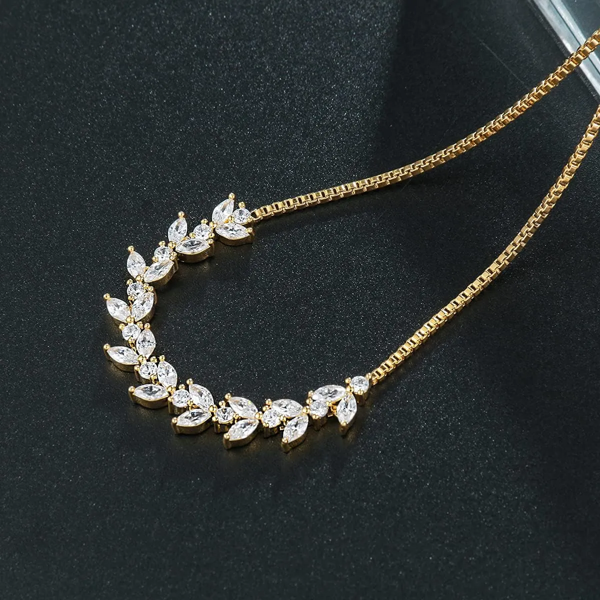 Adjustable Bridal Wedding Tennis Bracelets for Women, Marquise Teardrop Cubic Zirconia Jewelry Chain Bracelet for Party Prom