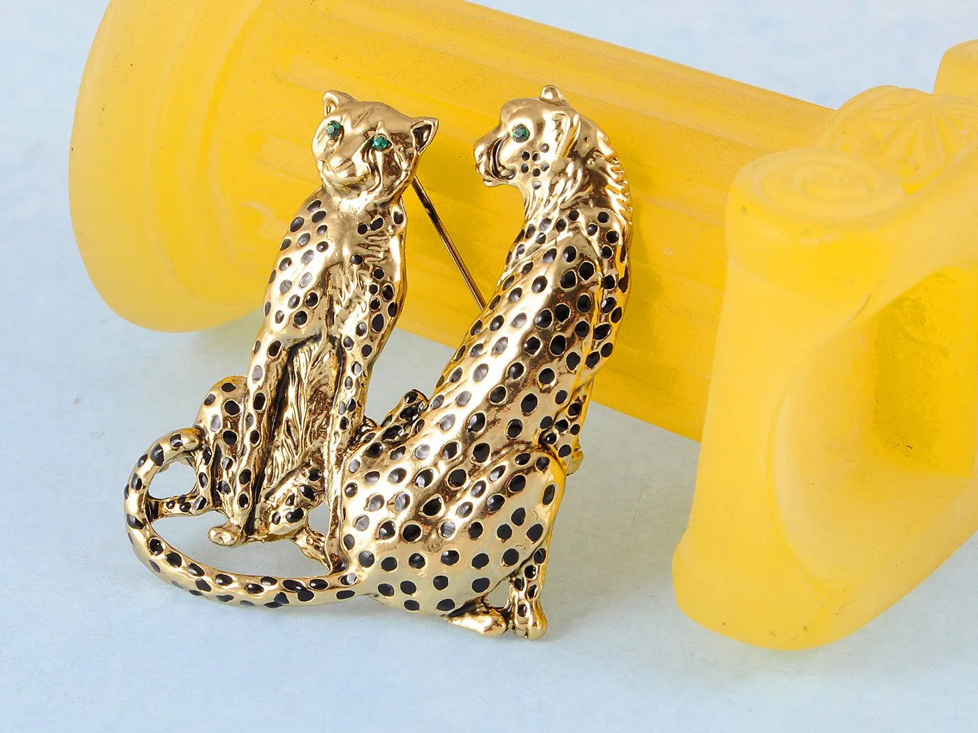 Alilang Golden Tone Tuquoise Blue Eyed Spotted Leopard Family Twin Lover Brooch Pin