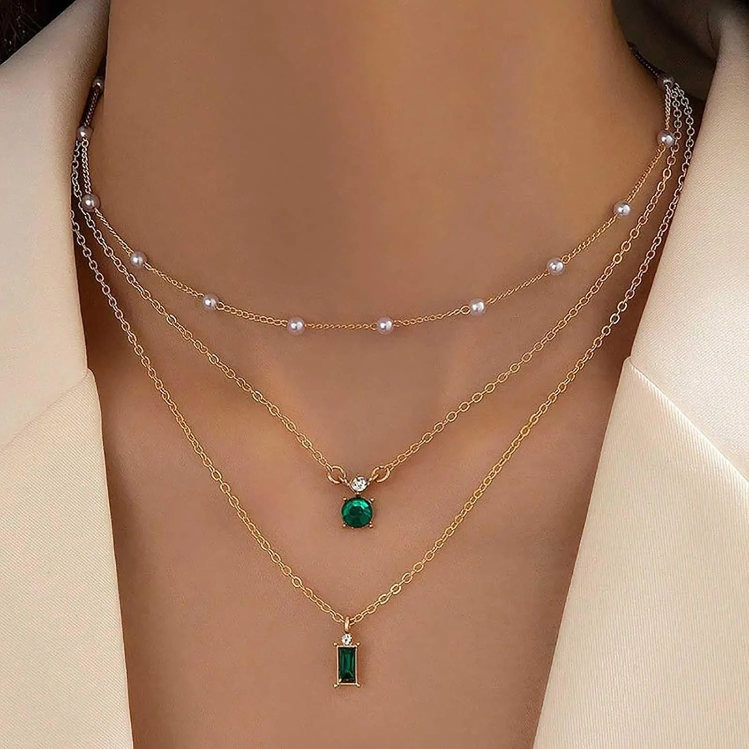 Andelaisi Boho Green Emerald Choker Necklace Layered Green Emerald Necklace Choker Vintage Pearl Strand Necklace Vintage Emerald Square Pendant Necklace Jewelry for Women
