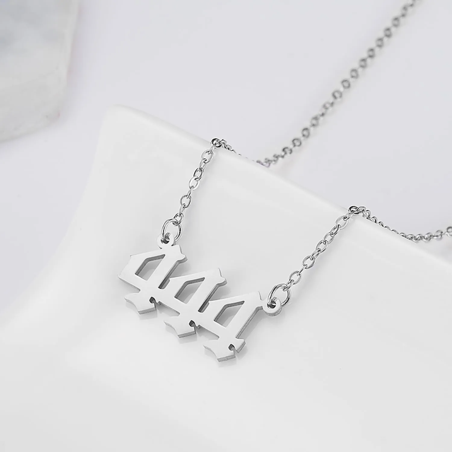 Angel Number Necklace Stainless Steel Old English Numerology Jewelry 111 222 333 444 555 666 777 888 999 Lucky Number Minimalist Pendant for Women