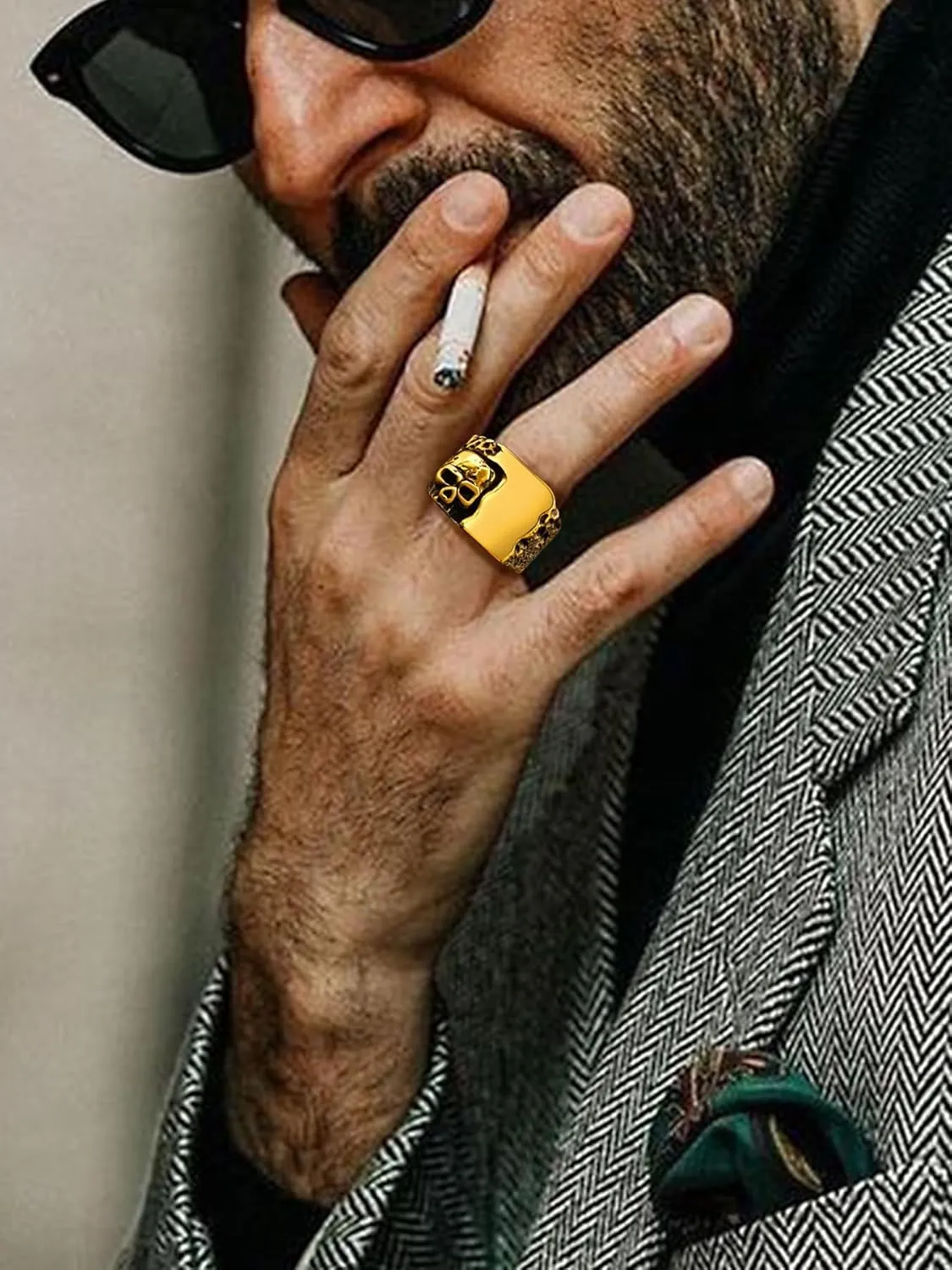 Cool Retro Skull Rings 316L Stainless Steel/18K Gold/Black Gothic Skull Band Rings Faith Jewelry for Men Women, Size7-14 with Gift Box