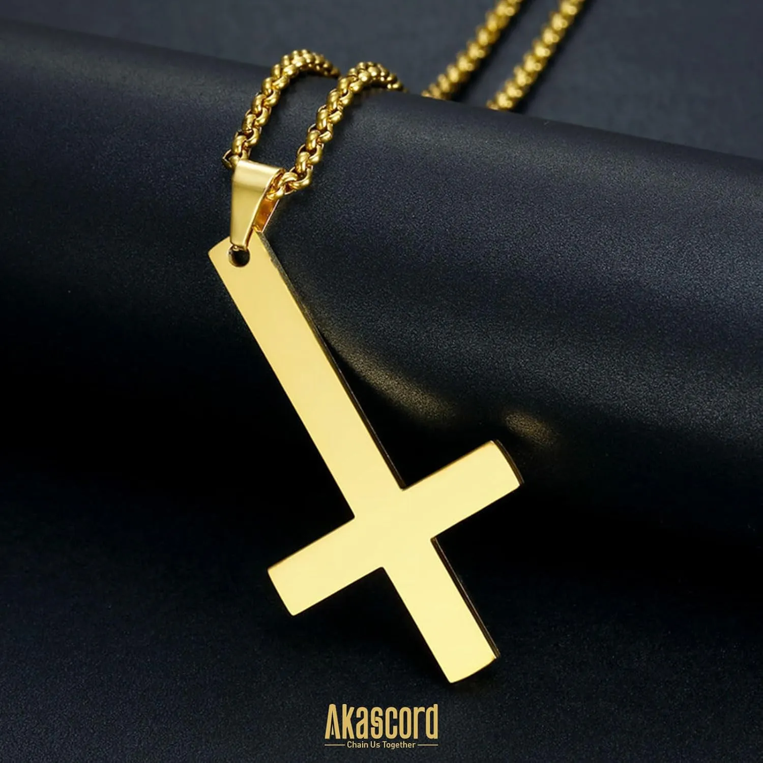 Cross Necklace for Men, Gold Inverted Cross Pendant Necklace Stainless Steel Chains Men's Cross Chain Jewelry Link Chain Rock Men's Necklace for Boys