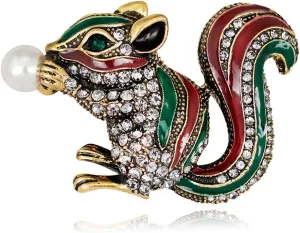 Cute Enamel Cartoon Squirrel Student Cartoon Alloy Women Brooch Christmas Ornament Clothes Accessories