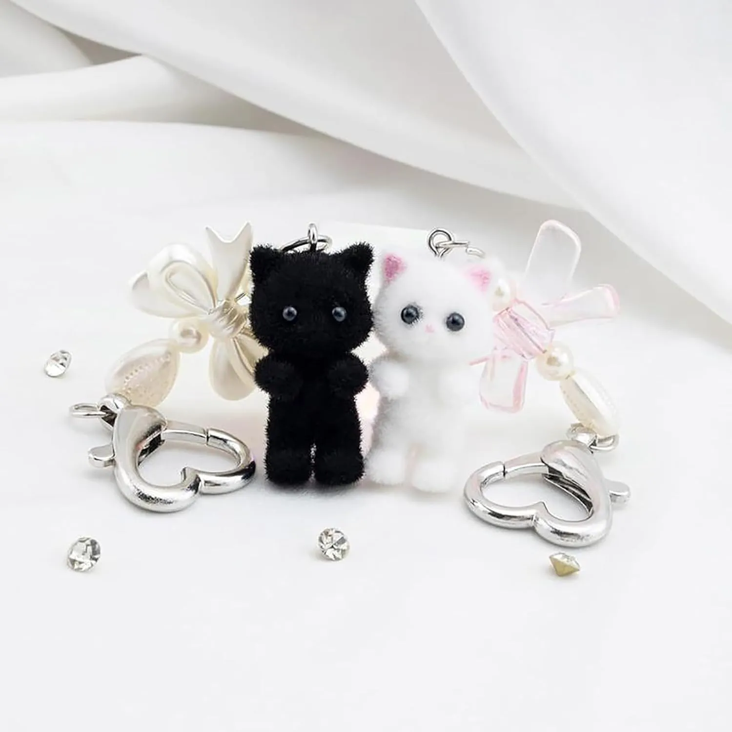Cute Keychain Fuzzy Cat Keychain Kawaii Cat Bag Charms Aesthetic Y2K Keychain Bow Keychain for Purse Charms