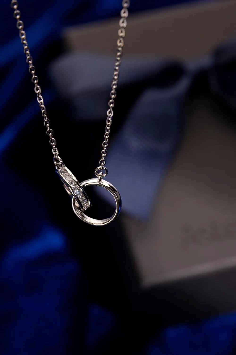 Dainty Sterling Silver Necklace Jewerly for Mother 925 Sterling Silver 2 Rings Pendant with Heart-felt Message Gift for Mom