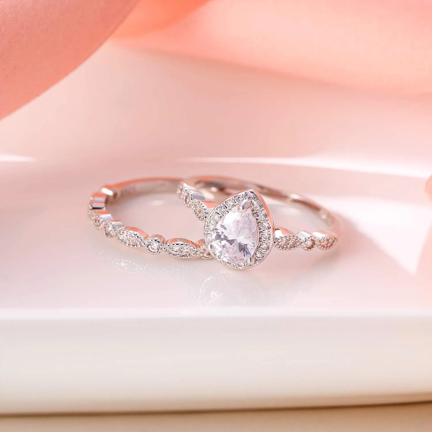 EVER FAITH Gorgeous Cubic Zirconia Bridal Prom Bands for Women, Engagement Teardrop Pear/Round/Heart Shaped Ring Set Wedding Promise Rings for Her