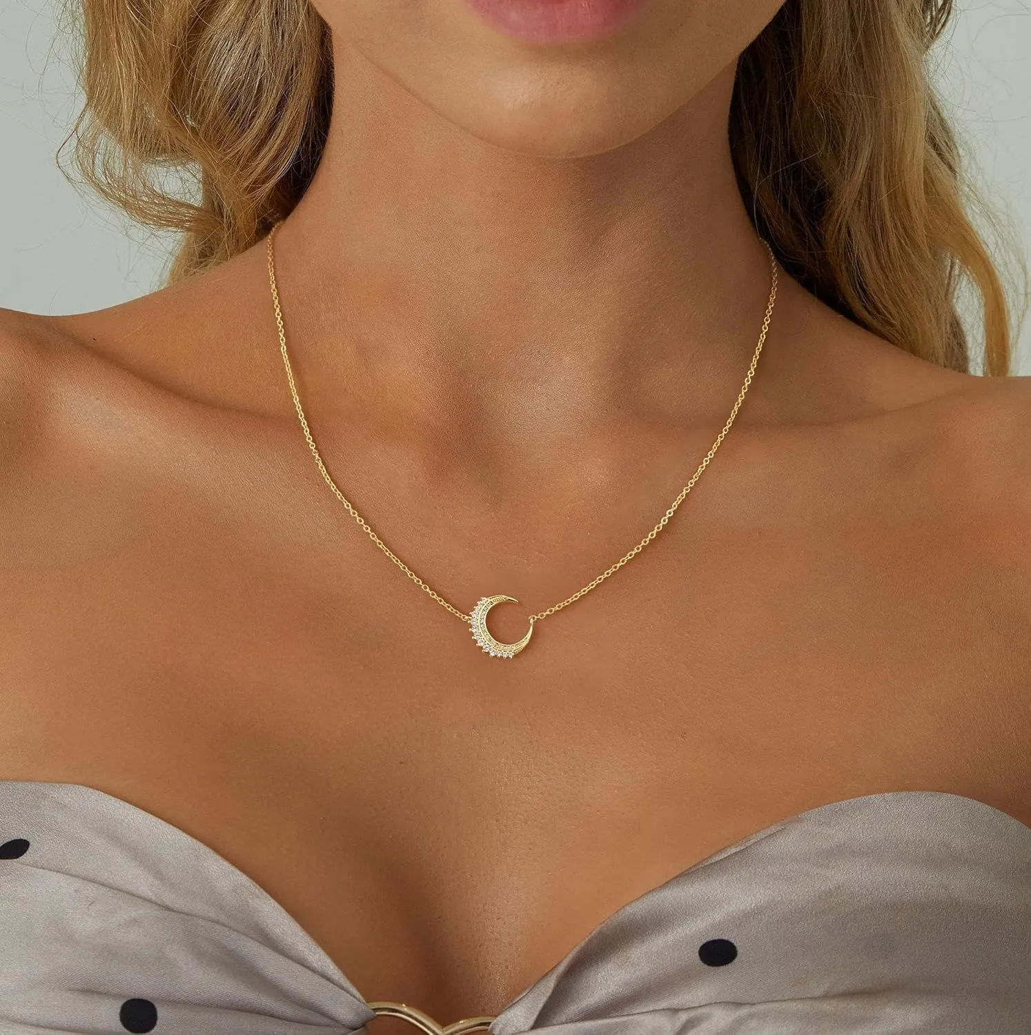 Gold Pendant Necklaces for Women Trendy, Dainty 14k Gold Plated Sun Charm Necklace for Women Cubic Zirconia Moon Choker Necklace Waterproof Beach Gold Jewelry for Women Fashion Christmas Gifts