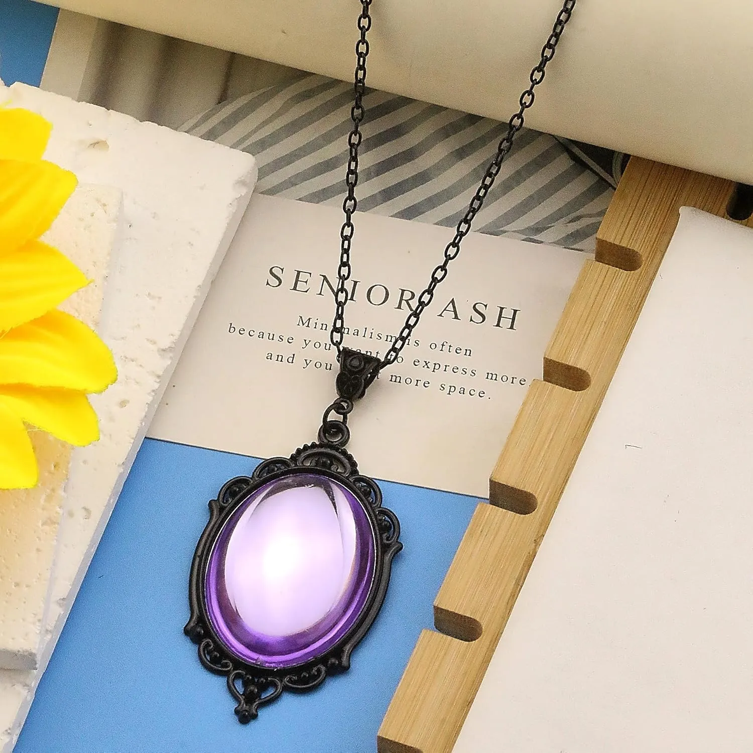 Gothic Cameo Necklace for Women Blood Red Purple Black Stardust Crystal Pendant Necklace Goth Vintage Teardrop Emboss Necklace Halloween Jewelry Costumes Accessories