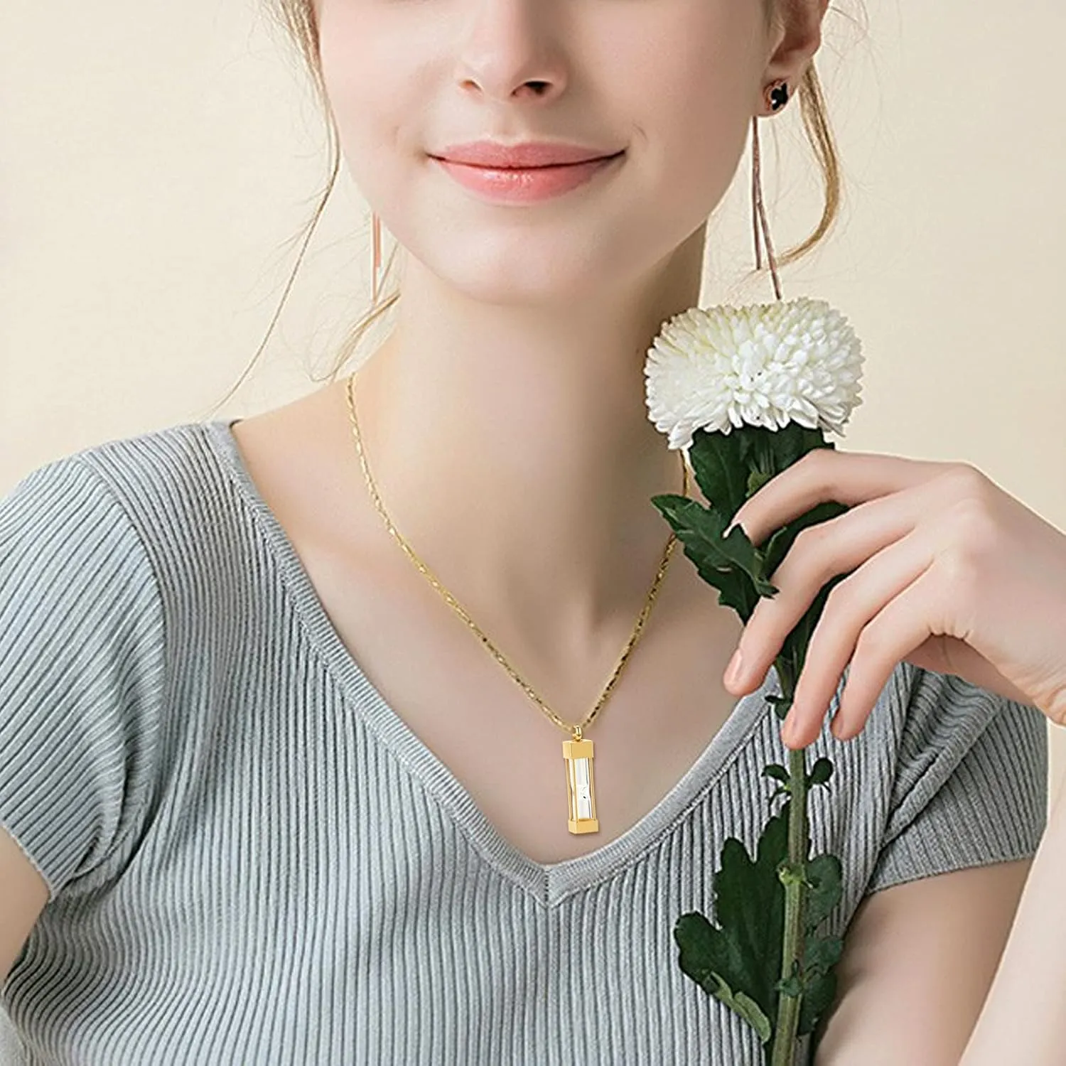Imrsanl Glass Hourglass Cremation Jewelry for Ashes Container Vial Urn Necklace Pendant Stainless Steel Cylinder Bottle Memorial Cremation Keepsake Jewelry for Women/Men