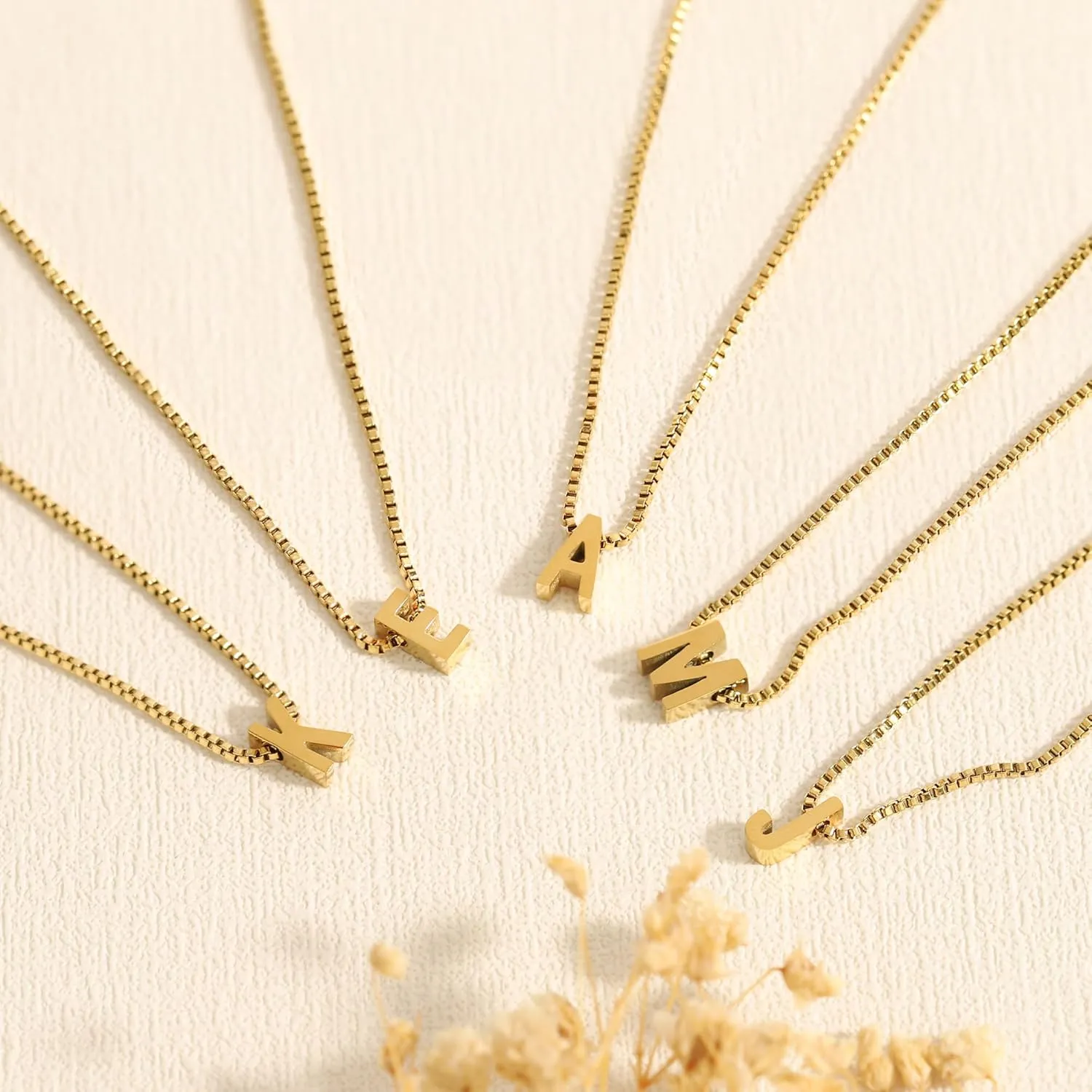 Initial Necklaces for Women - Dainty 18K Gold Plated Initial Necklace Tiny A-Z Pendant Name Necklace Trendy Letter Necklace Gold Jewelry for Women Gifts
