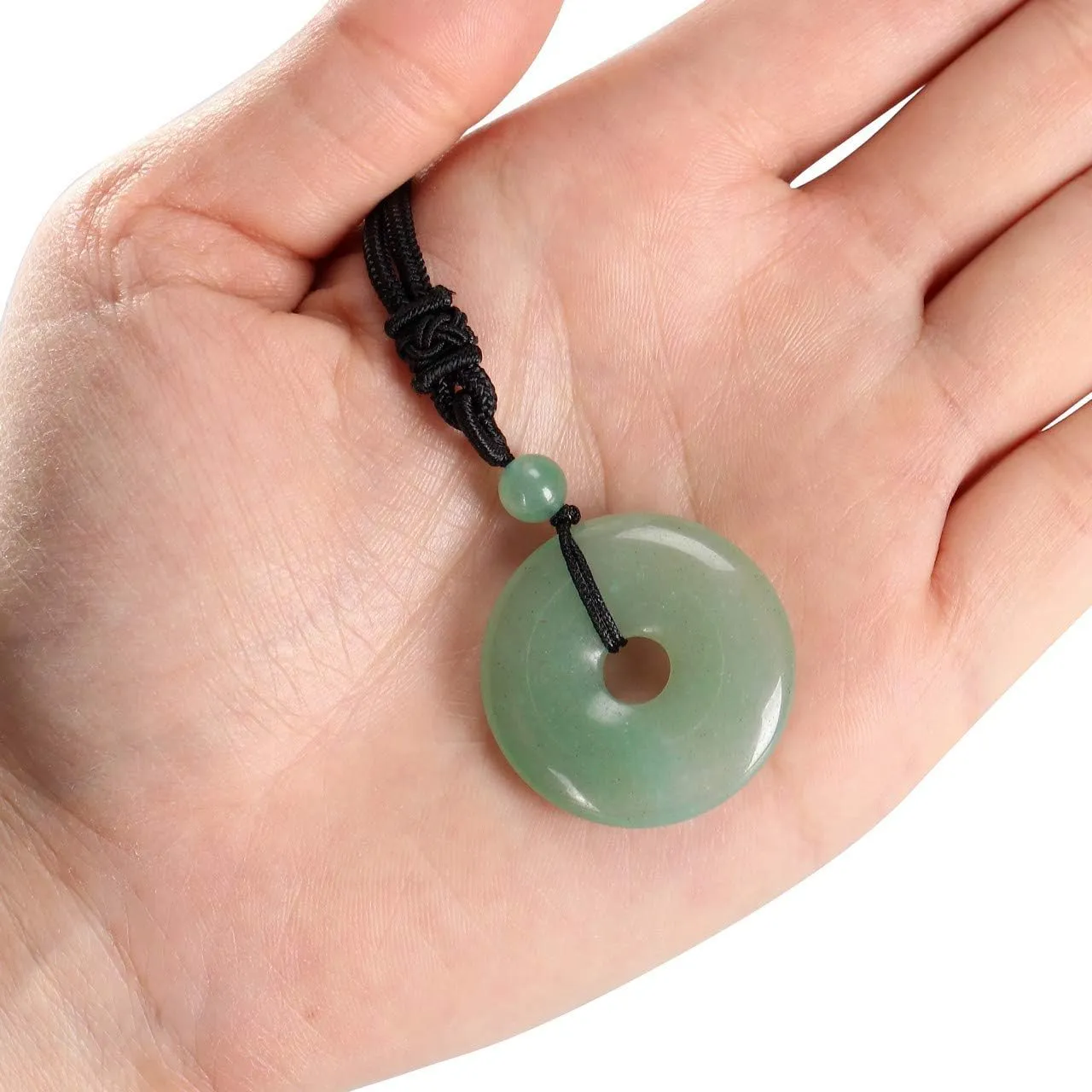 Jovivi 30mm Circle Donut Healing Crystals Necklace Natural Semi-Precious Chakra Gemstone Stone Amulet Lucky Coin Donuts Charm Protection Quartz Reiki Pendant Necklace for Men Women Adjustable Rope