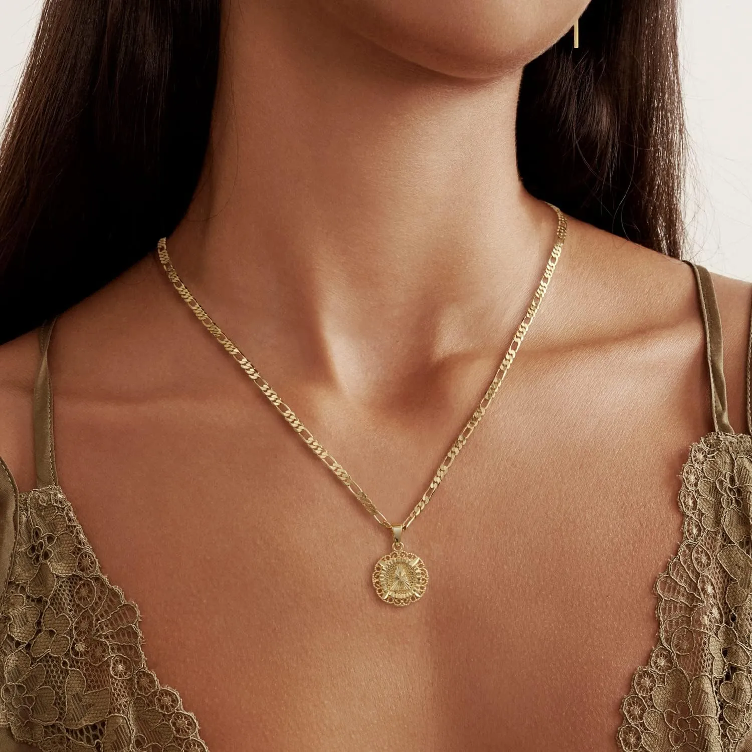 KissYan Initial Necklaces for Women, 14K Gold Plated Round Letter Pendant Capital Monogram Necklace Alphabets from A-Z Figaro Chain Jewelry