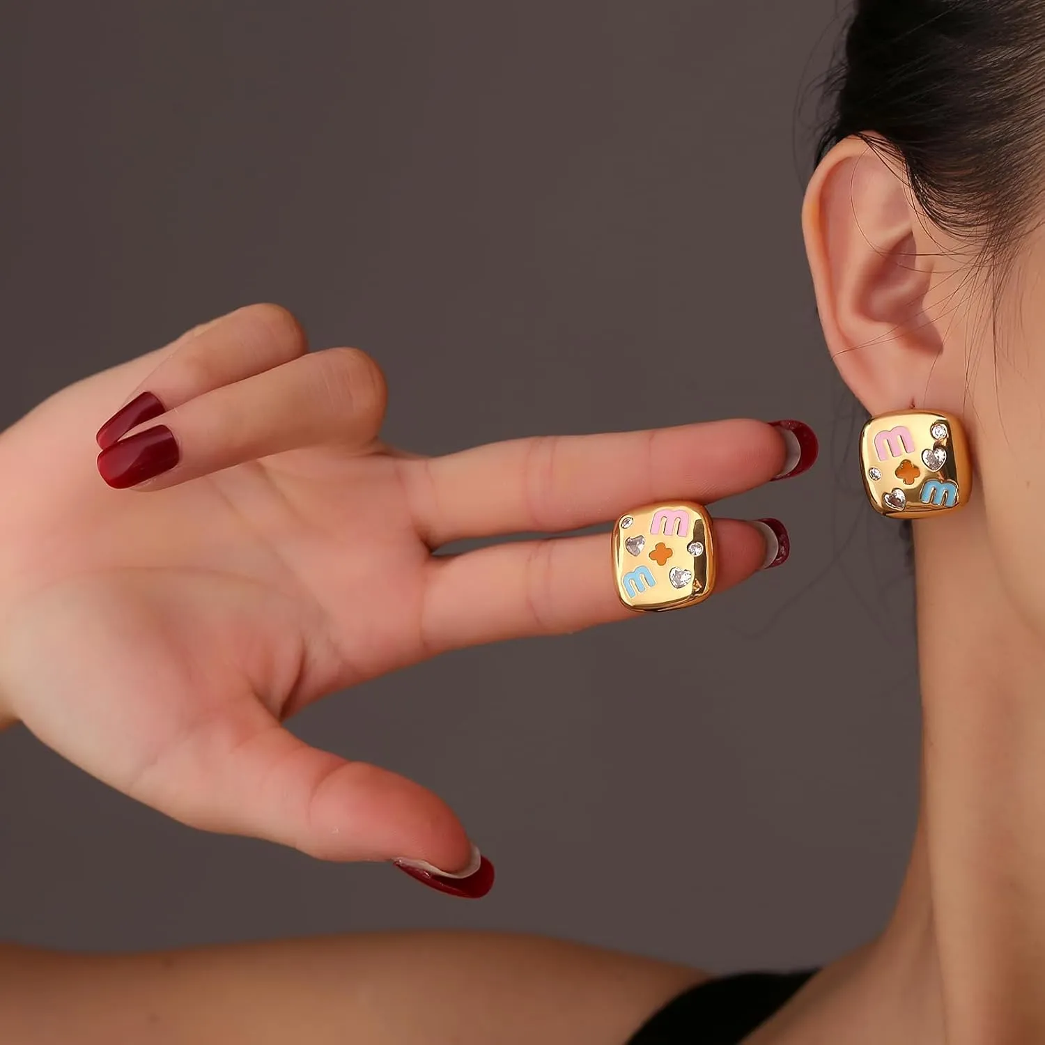 Luxurious 18K Gold Stud Earrings - Hypoallergenic, Ideal for Women | beautiful Gift for Fashionistas | Elegantly Complements Any Occasion