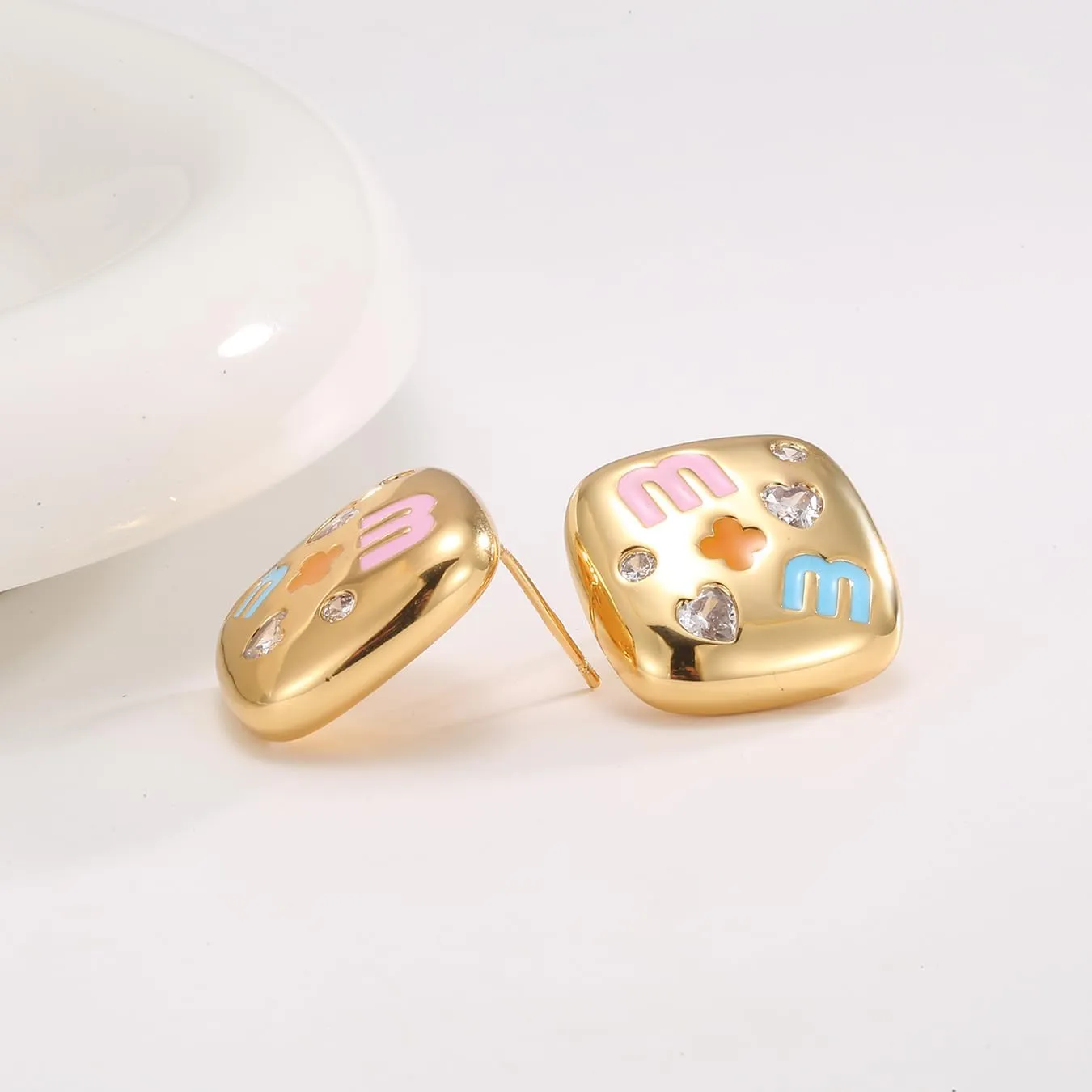 Luxurious 18K Gold Stud Earrings - Hypoallergenic, Ideal for Women | beautiful Gift for Fashionistas | Elegantly Complements Any Occasion