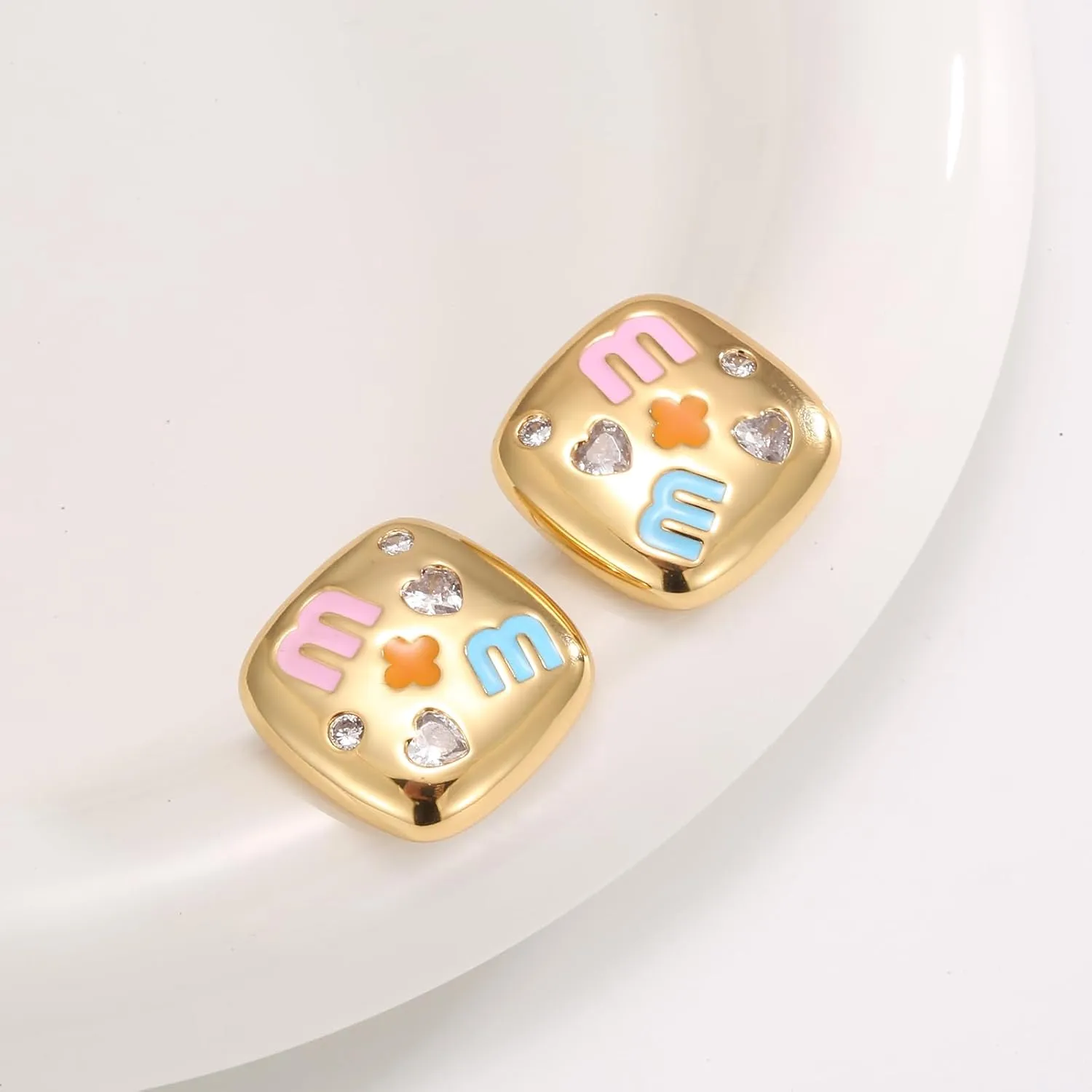 Luxurious 18K Gold Stud Earrings - Hypoallergenic, Ideal for Women | beautiful Gift for Fashionistas | Elegantly Complements Any Occasion