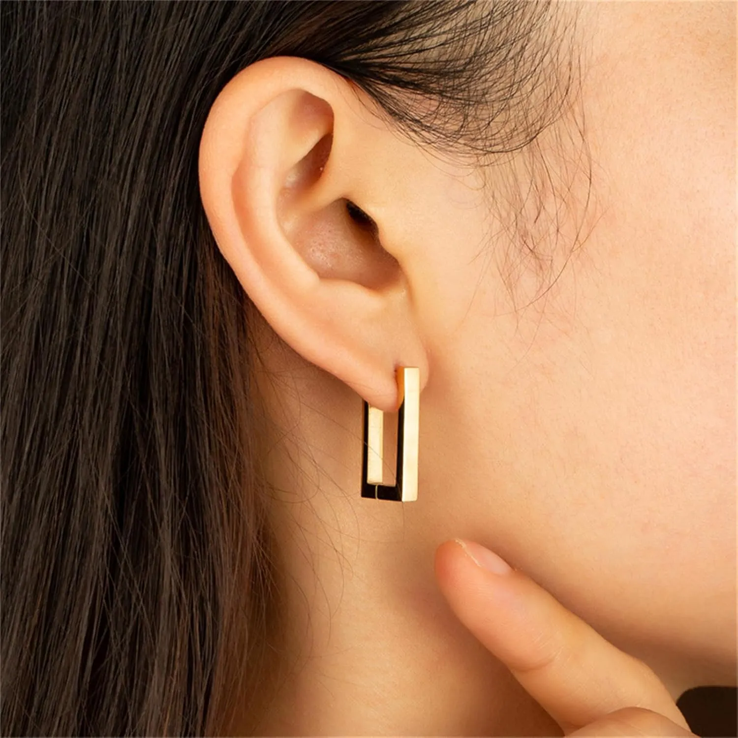 MALOYANVE Square Hoop Earrings for Women Elegant Minimalist Lightweight Statement Stainless Steel Rectangle Earrings Wedding Birthday Jewelry
