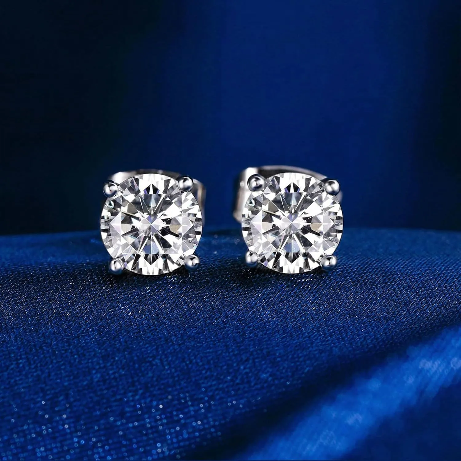 MDFUN Stud Earrings Set for Women Men 18K White Gold Plated 4 Prong Graduated Round Clear Cubic Zirconia 3-8mm