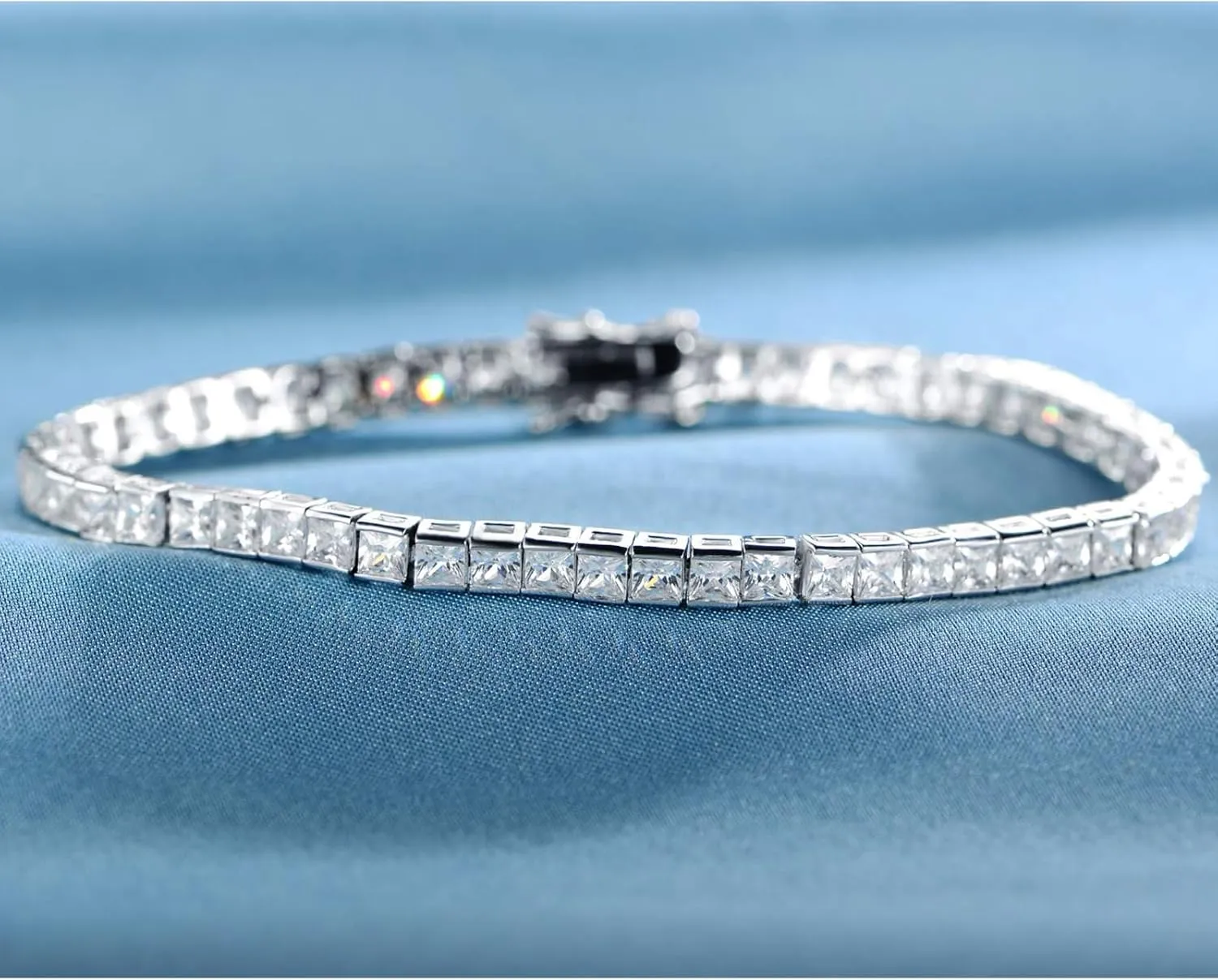 MDFUN Tennis Bracelet for Women and Men 3mm Square Cubic Zirconias 18K White Gold Plated Size 7.5 inches
