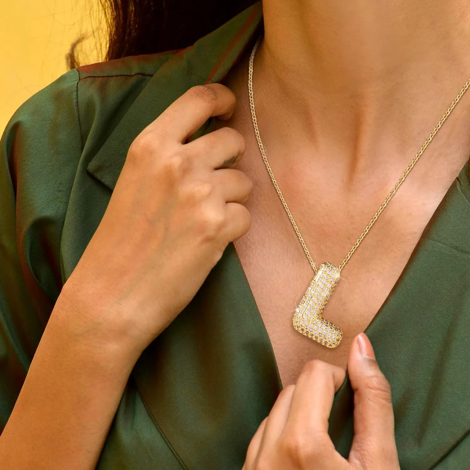 Necklace for Women, Gold Alphabet Necklace Crystal Personalized Diamond Letter Necklace Initial Bubble Pendant Fashion Zircon Jewelry Gift for Teen Girls Girlfriend