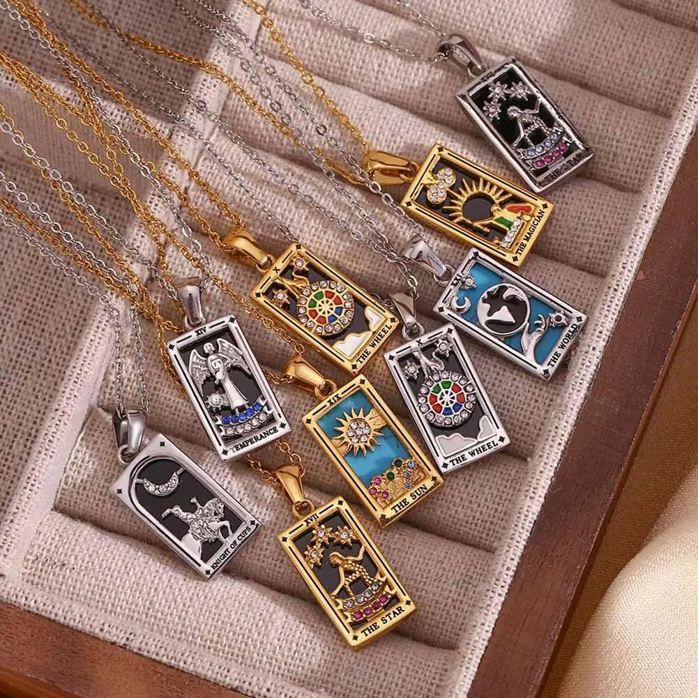 Psivika Gold Plated Tarot Card Necklace Vintage Necklace Good Luck Amulet Tarot Pendant Necklace for Women Men