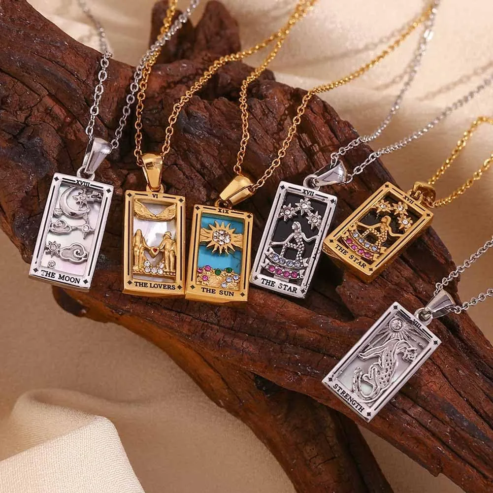 Psivika Gold Plated Tarot Card Necklace Vintage Necklace Good Luck Amulet Tarot Pendant Necklace for Women Men