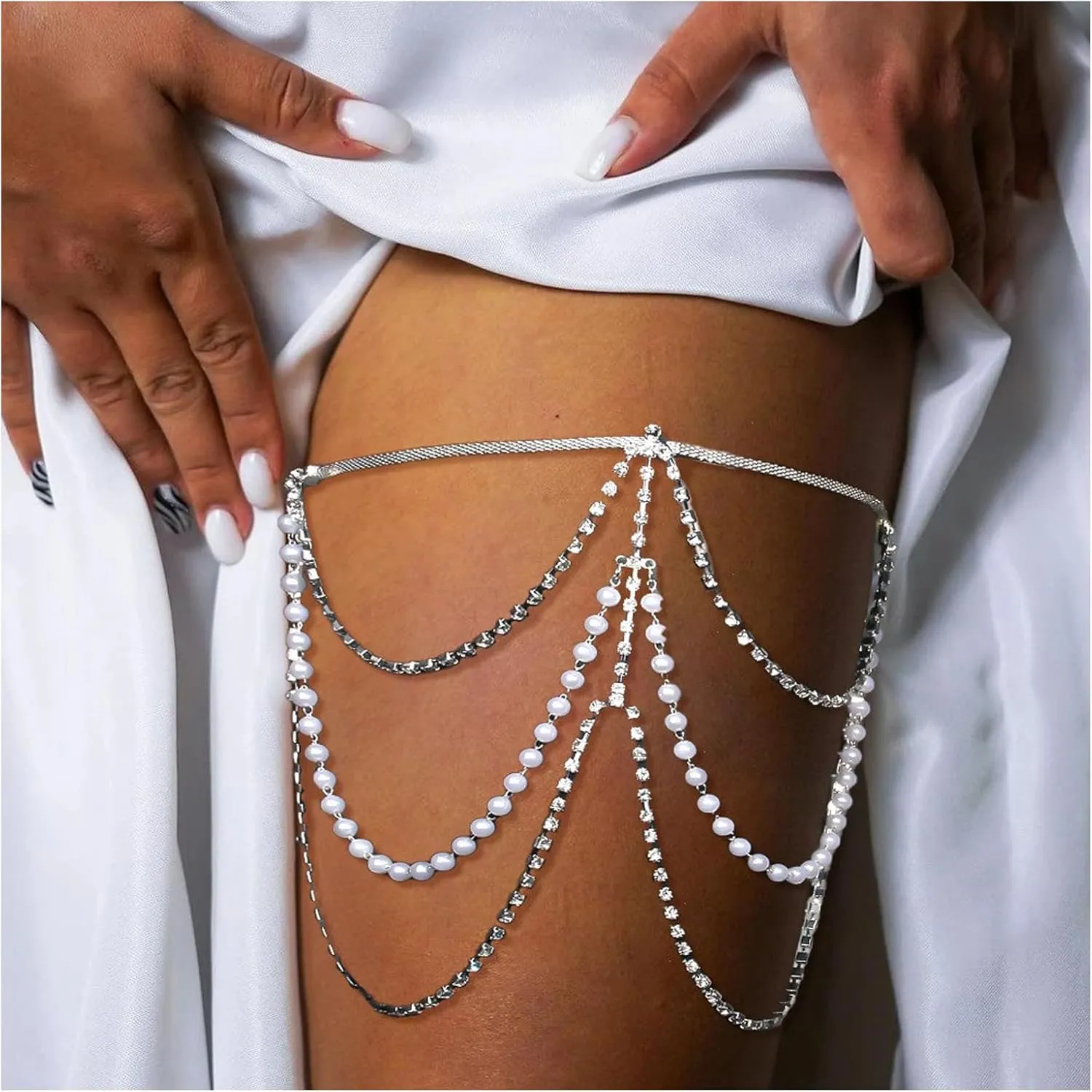 Rhinestone Pearl Leg Chain Jewelry,Elastic Adjustable Crystal Pearl Tassel Leg Thigh Chain Summer Beach Rhinestone Multi-layered Thigh Chain Jewelry for Women