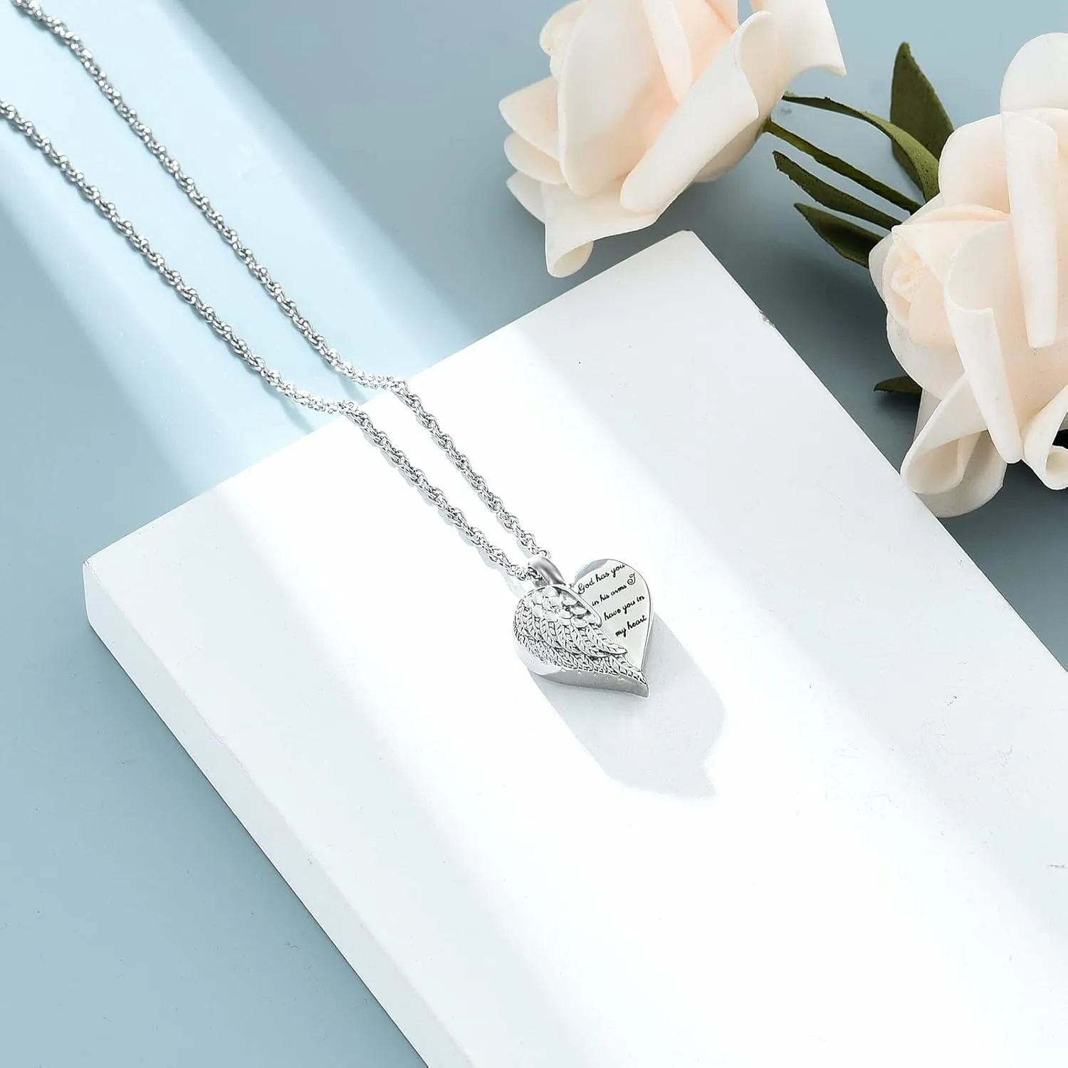 shajwo Cremation Heart Urn Necklace Ashes Jewelry for Women Men Keepsake Pendant Memorial Locket Ash Holder