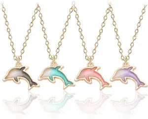 Smiling sunflower Cute Alloy Little Dolphin Pendant NecklaceColour Little Fish Resin Marine Animal Necklace for Women