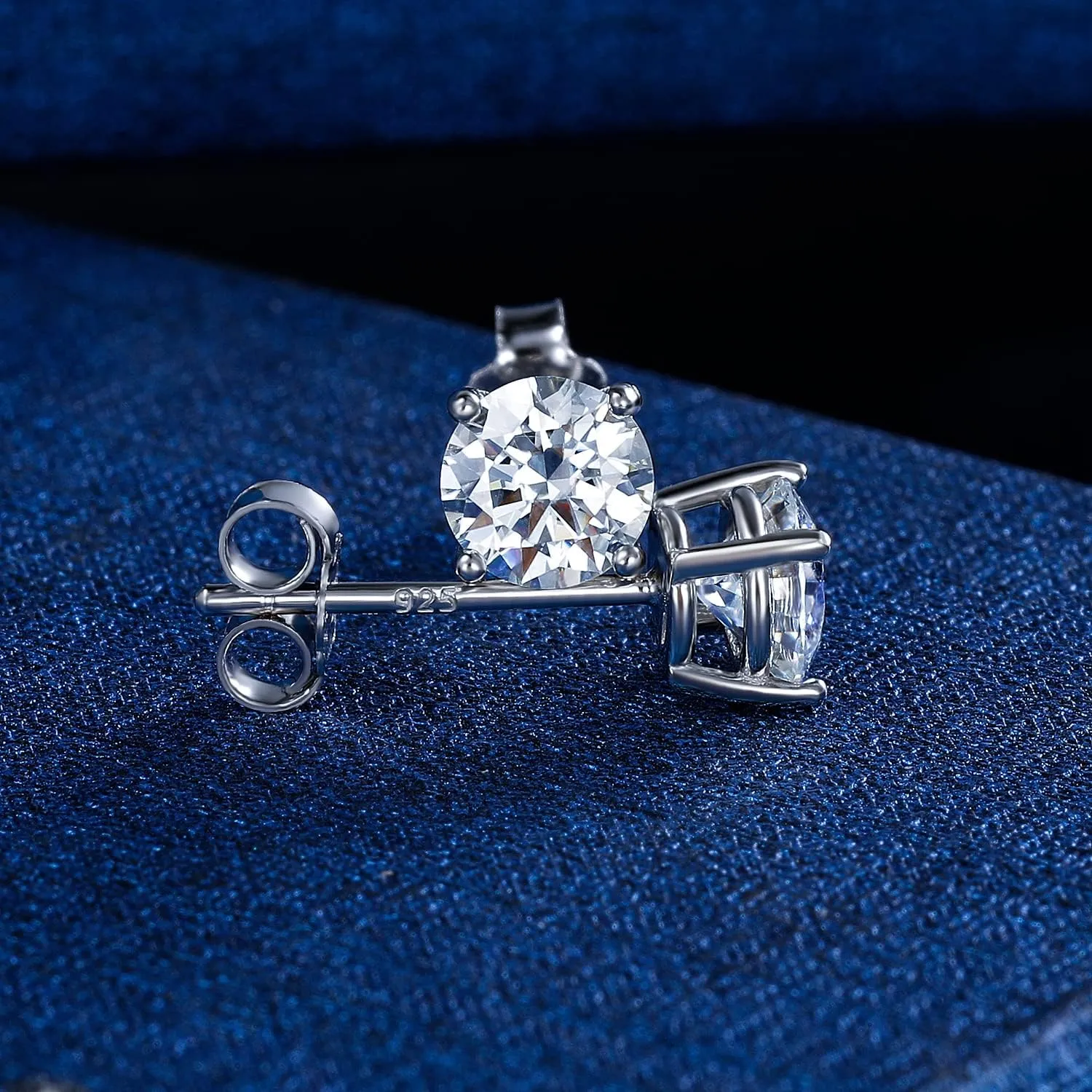 Sterling Silver Synthetic Moissanite Stud Earring Set,Stud Earrings Set 4 Prong Round Synthetic Moissanite Stud Earring For Women and Men