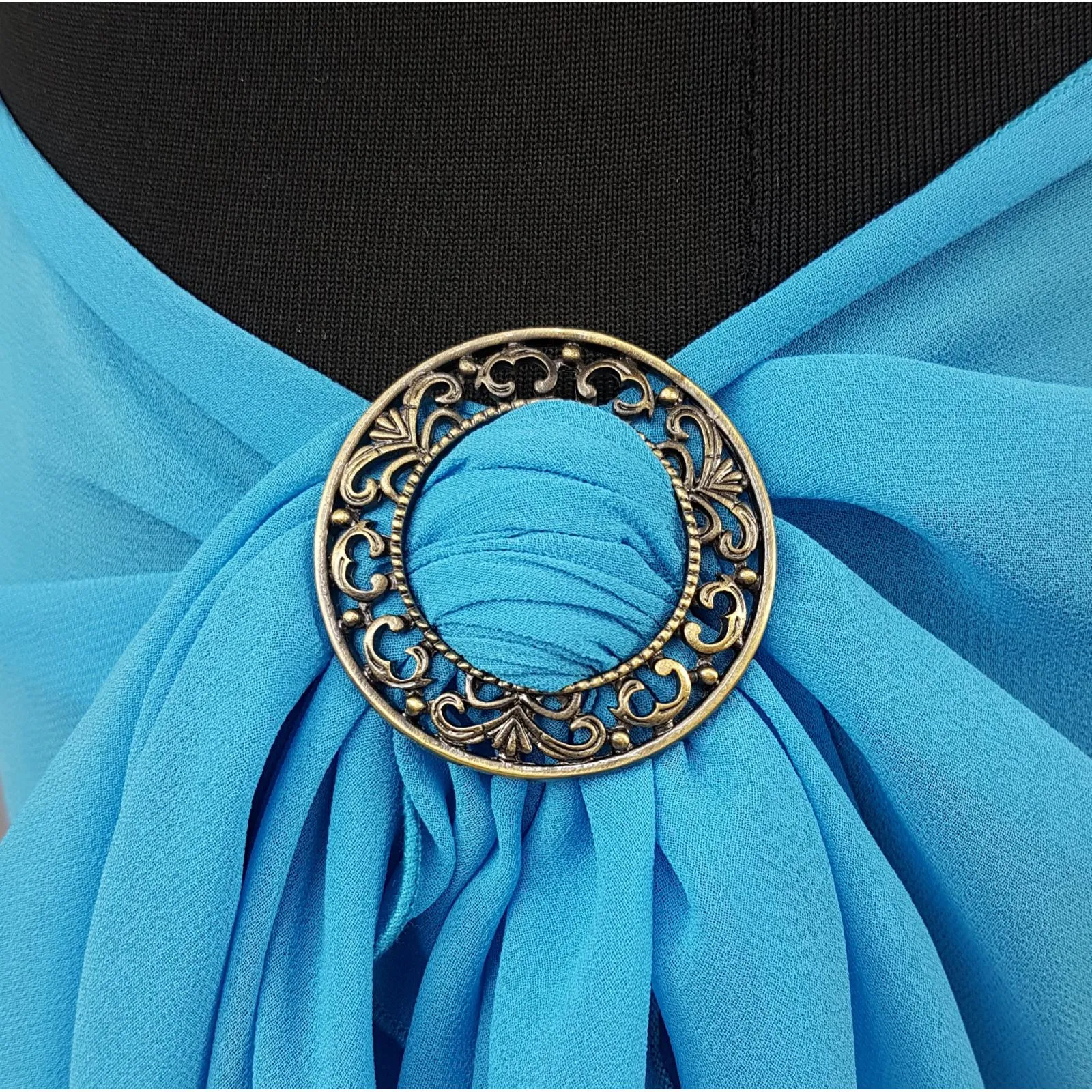 The U Wrap with Sarong Buckle Set