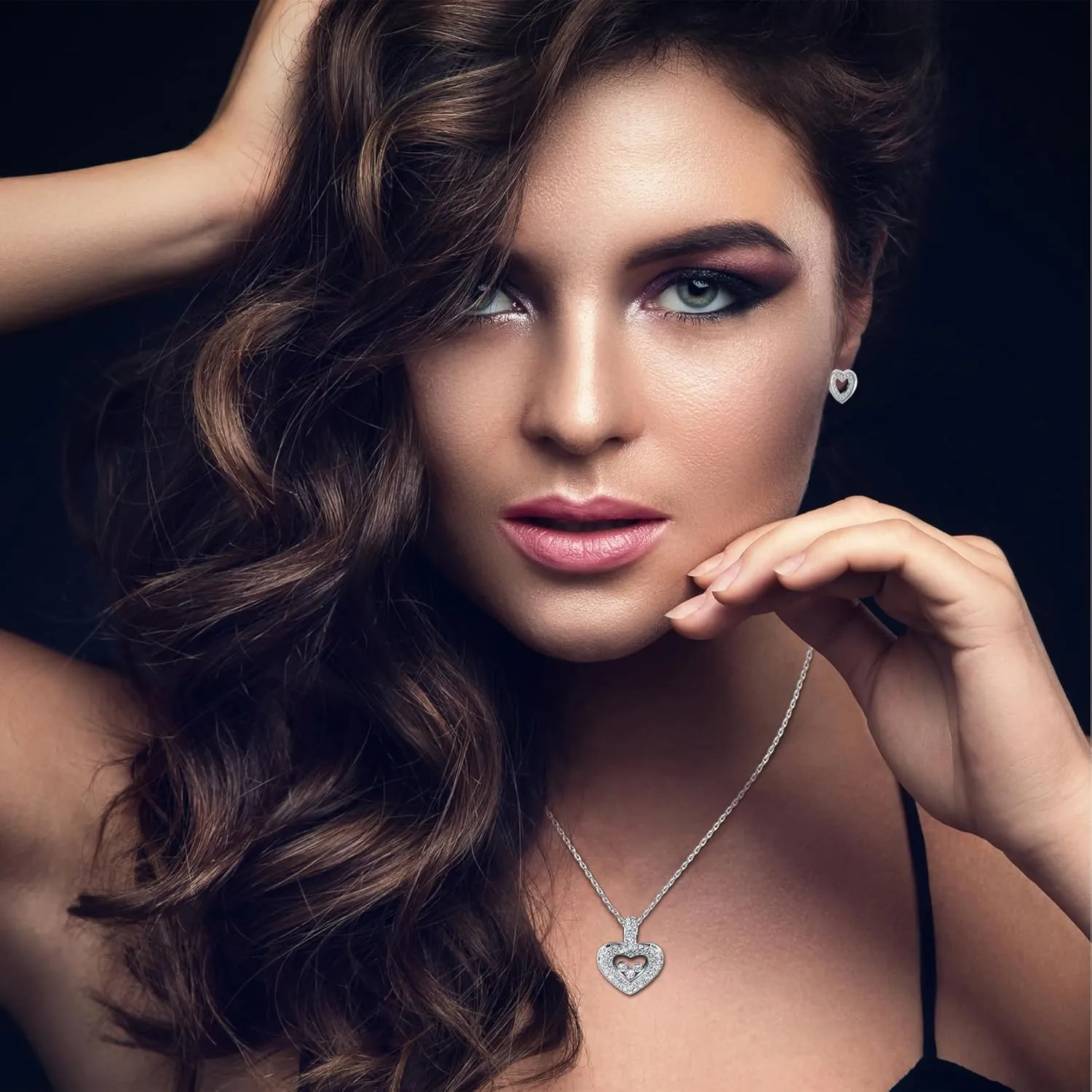 TRYNDI Illusion Floating Heart Pendant Necklace for Women Valentines Day Gift for Wife, Girlfriend, Mother, Daughter, Gifts for Birthday Gifts for Wife Heart Necklaces for Women Heart Necklace for Girls, Gifts for Women