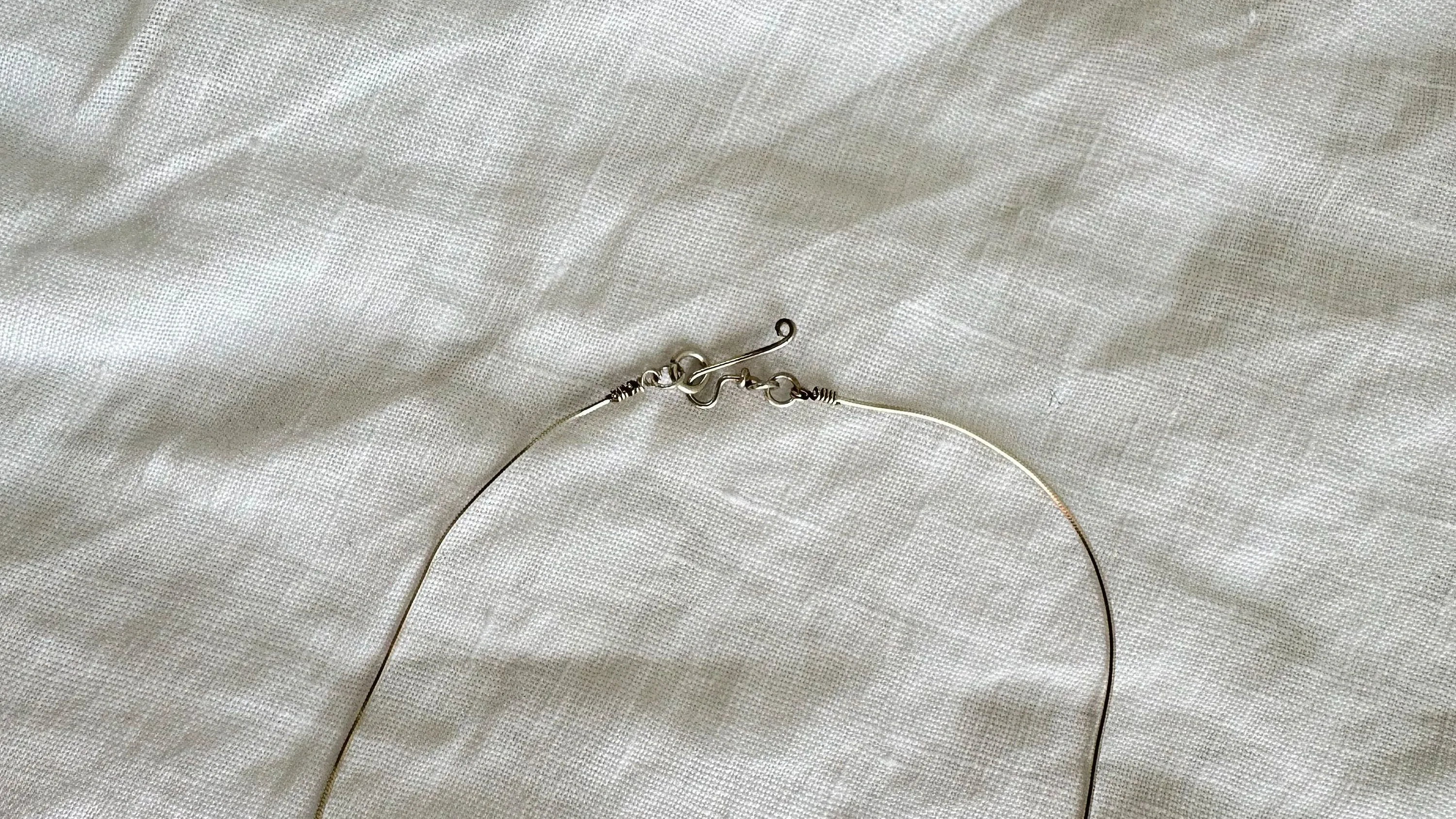 Turquoise Necklace. Sterling Silver Chain. 1106