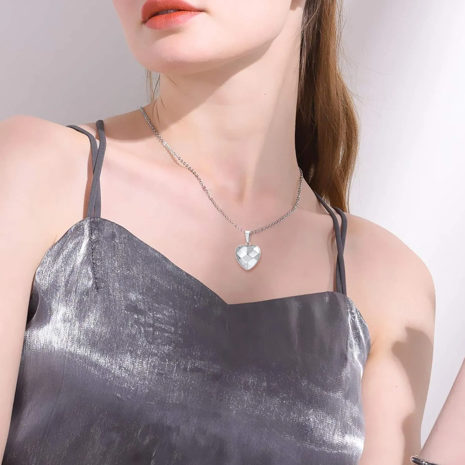 U7 Tiny Heart Necklace for Women, Stainless Steel 18K Gold/Black/Rose Gold Plated Link Chain Dainty Love Hearts Pendant Necklaces