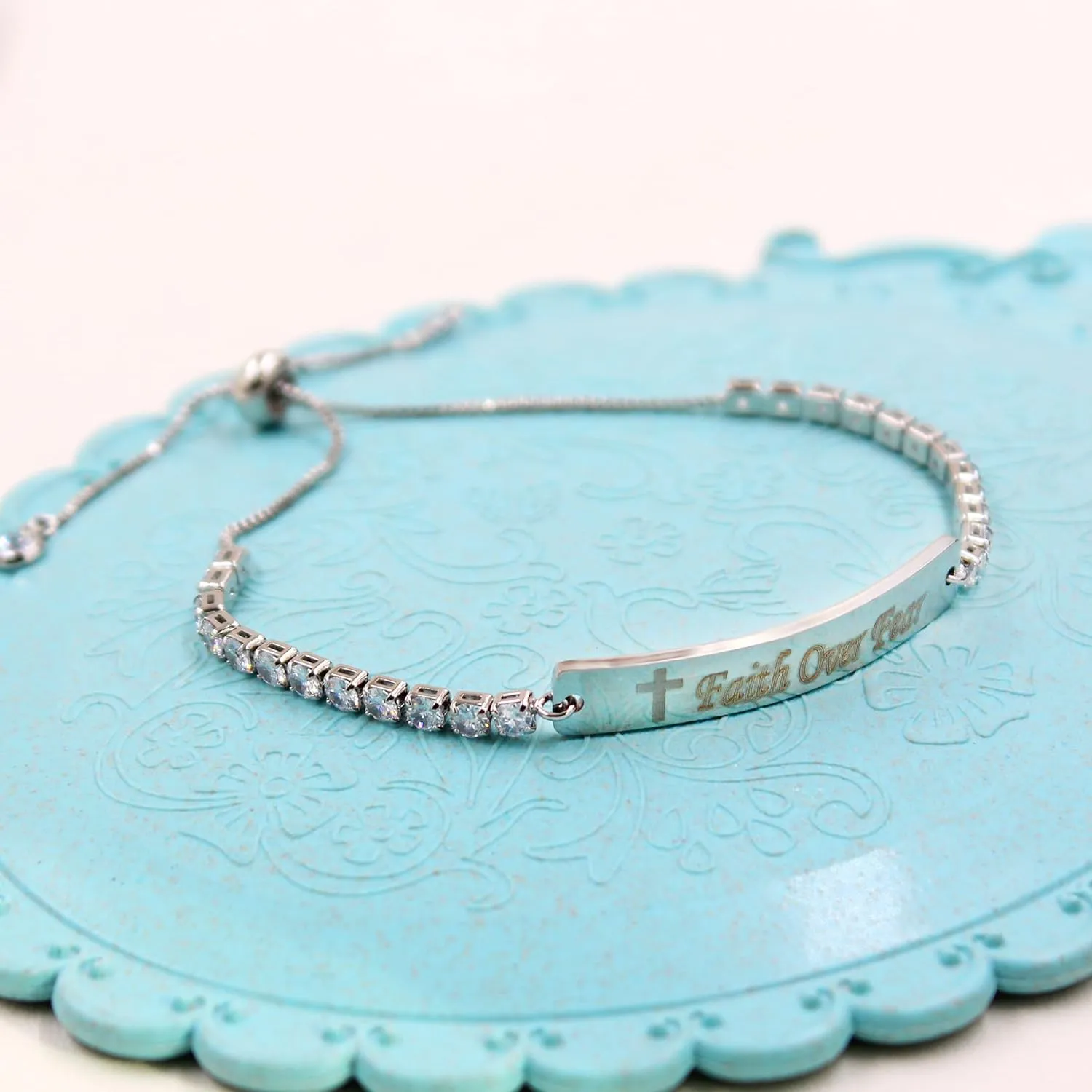 Uloveido Fashion Faith Over Dear Bracelet - Adjustable Slider Bolo Clasp Tennis Bracelet for Girls Women Hypoallergenic White Gold Plated Cubic Zirconia Inspirational Bracelets Gift Y4390