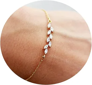 VIROMY Cubic Zirconia Classic Tennis Bracelet 18K Gold Plated Adjustable Pull Chain Tennis Bracelet Minimalist CZ Simulated Diamond Bracelets Everyday Jewelry Gifts for Women