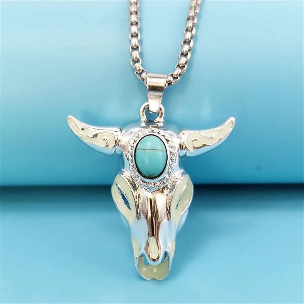 Western Necklace for Cowgirl Cowboy Bohemian Turquoise Bull Ox Head Skull Necklace for Women Men Glow in The Dark Jewelry
