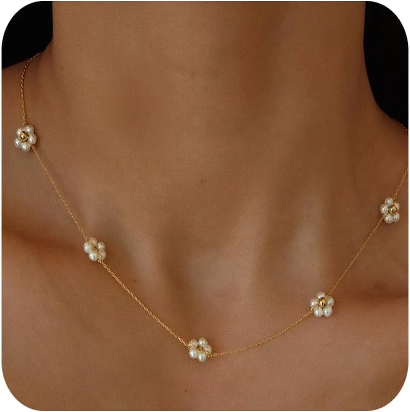 White Pearl Daisy Layered Choker Necklace for Women Golden Stack Necklace Pearl Flower Clavicle Chain for Friends Wedding Bridal Jewelry