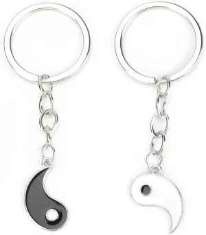Yin Yang Keychain,Matching Keychains for Couples,Friends,Couple Keychain Gifts for Boyfriend,Girlfriend, Best Friends, Anniversaries,White and Black Keychain
