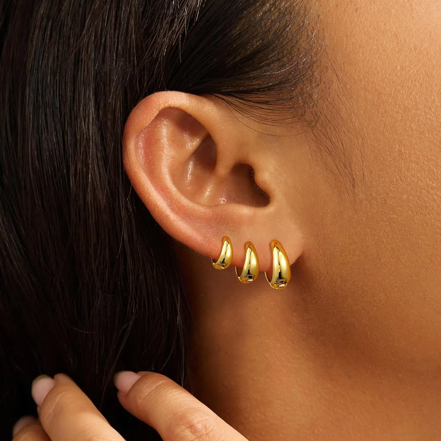 YOOSTEEL Gold Hoop Earrings Set for Women, 14K Gold Plated Dainty Huggie Hoop Earrings for Women Stackable Clip on Earrings Lightweight Earring Jewelry Gifts